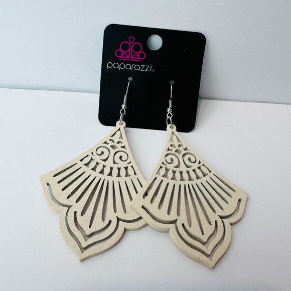 Paparazzi Cream Fan Cutout Earrings – Lightweight Boho Dangle Statement - Picture 2 of 2